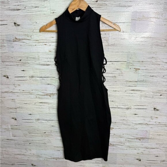 Solemio Dresses & Skirts - Solemio Black bodycon dress size small cut out collar